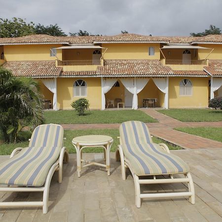 Mwembe Resort マリンディ エクステリア 写真