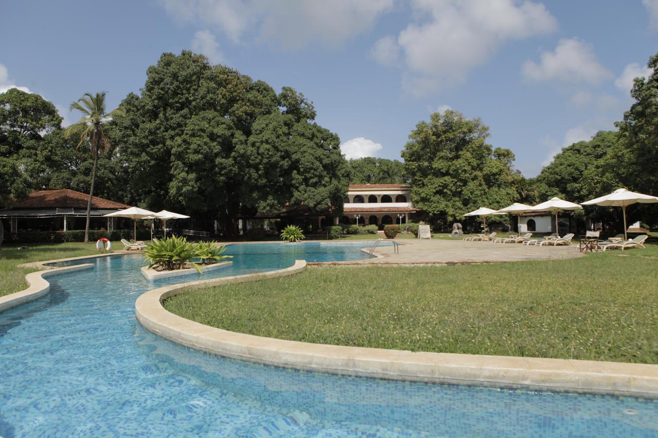 Mwembe Resort マリンディ エクステリア 写真
